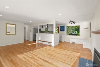 16253 13th Avenue SW, Burien, WA 98166 - Photo 2