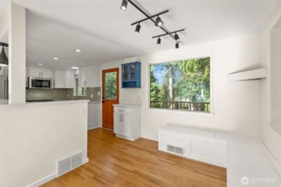16253 13th Avenue SW, Burien, WA 98166 - Photo 4