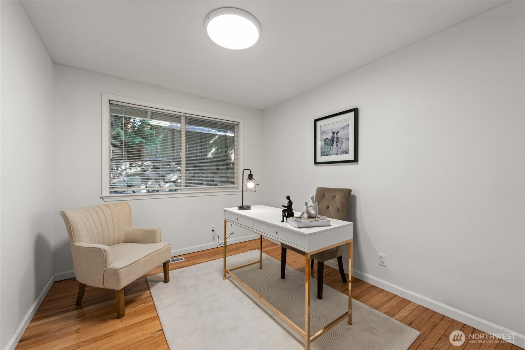 8215 172nd Avenue NE, Redmond, WA 98052