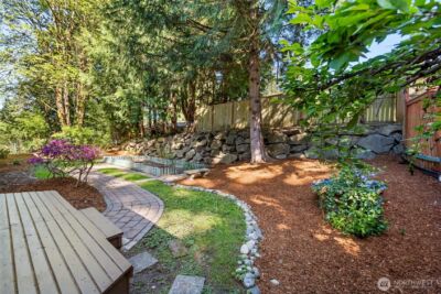 8215 172nd Avenue NE, Redmond, WA 98052 - Photo 20