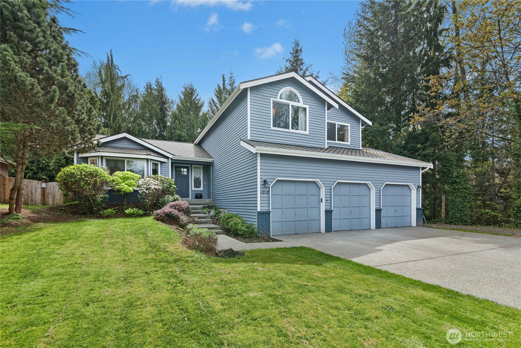 11818 Meridian Place SE, Lake Stevens, WA 98258
