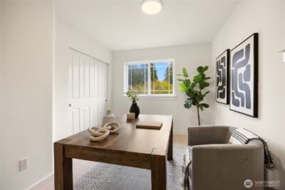 10729 23rd Avenue NE, Seattle, WA 98125 - Photo 22