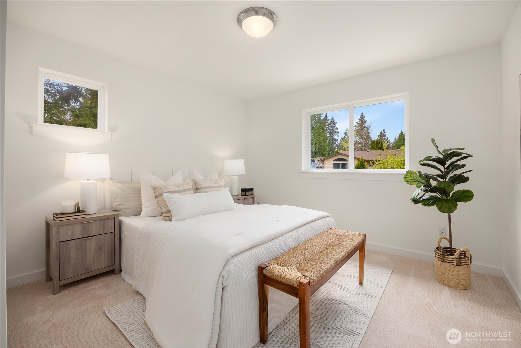 10729 23rd Avenue NE, Seattle, WA 98125