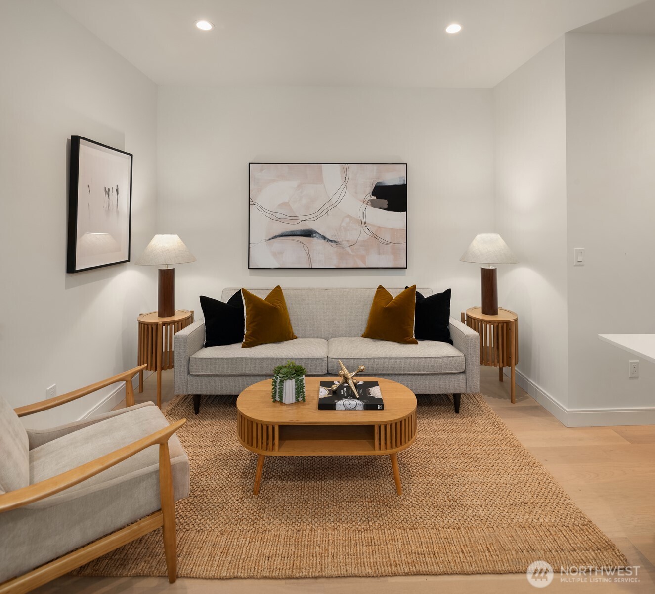 503 S Henderson Street , Seattle, WA 98108