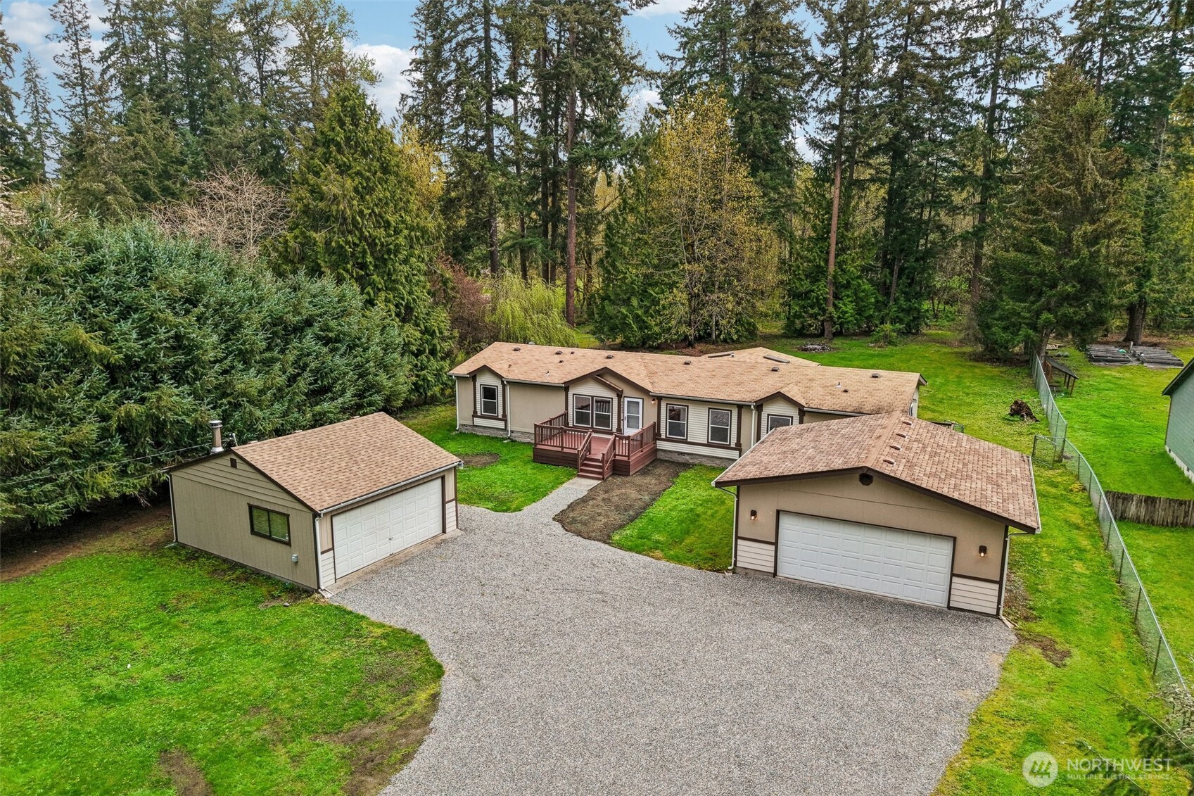 26429 163rd Ave E , Orting, WA 98360