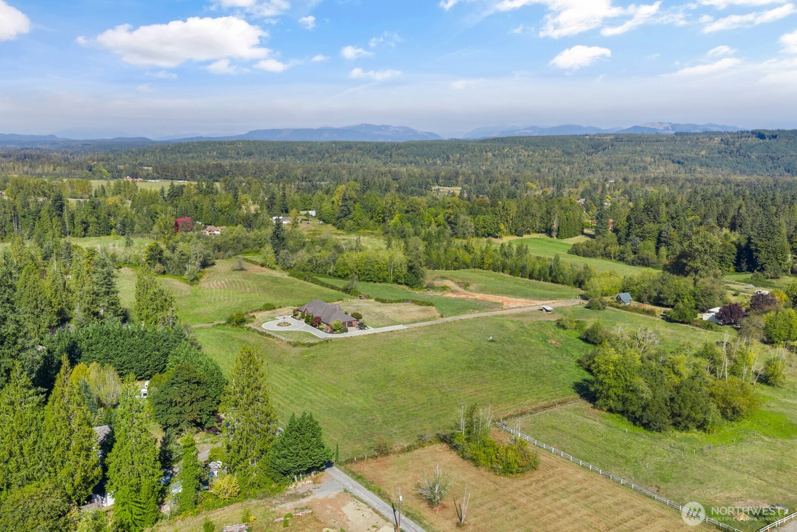 31918 SE 44th Street , Fall City, WA 98024