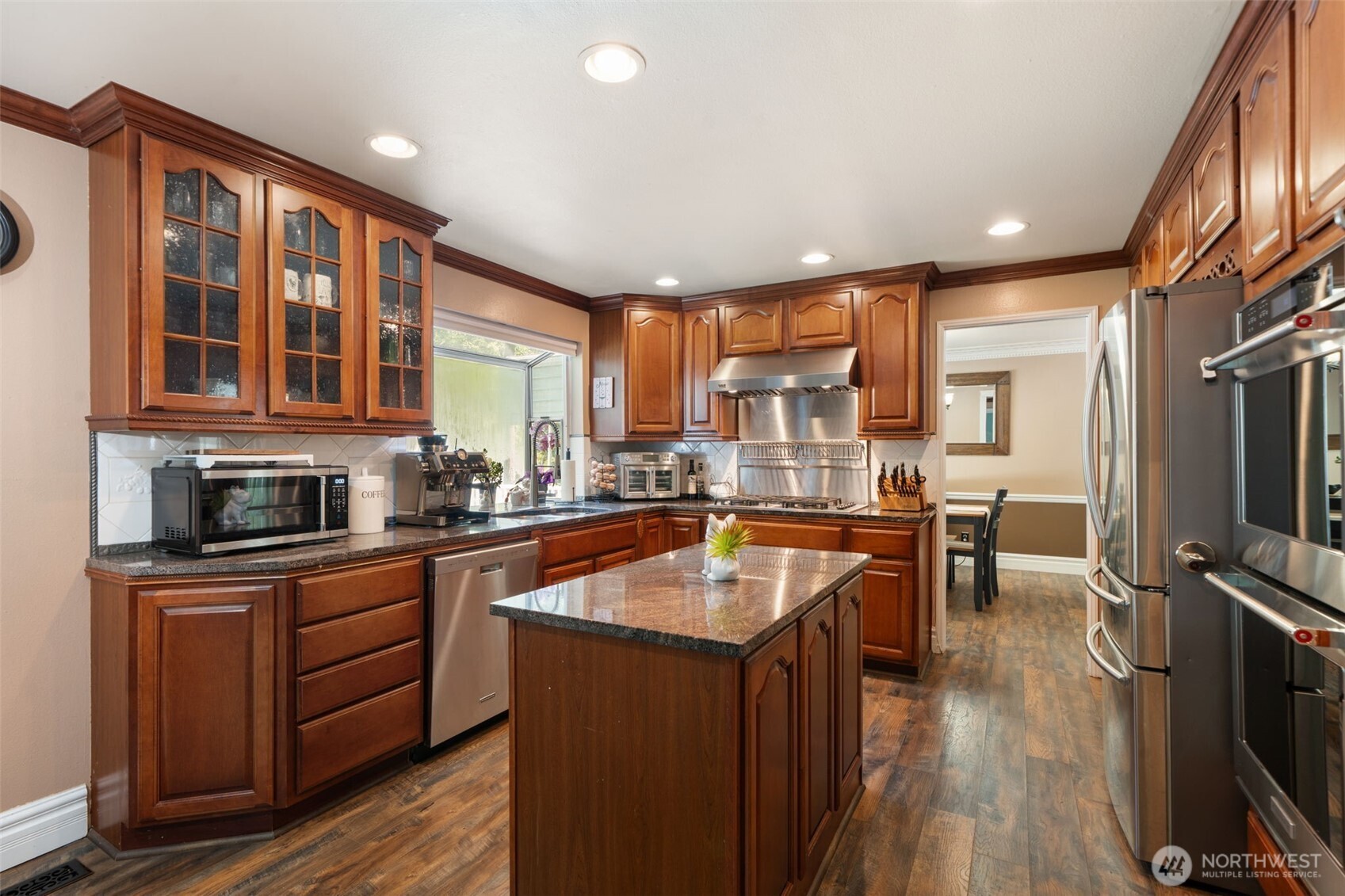 4957 Lakeview Place SE, Port Orchard, WA 98367