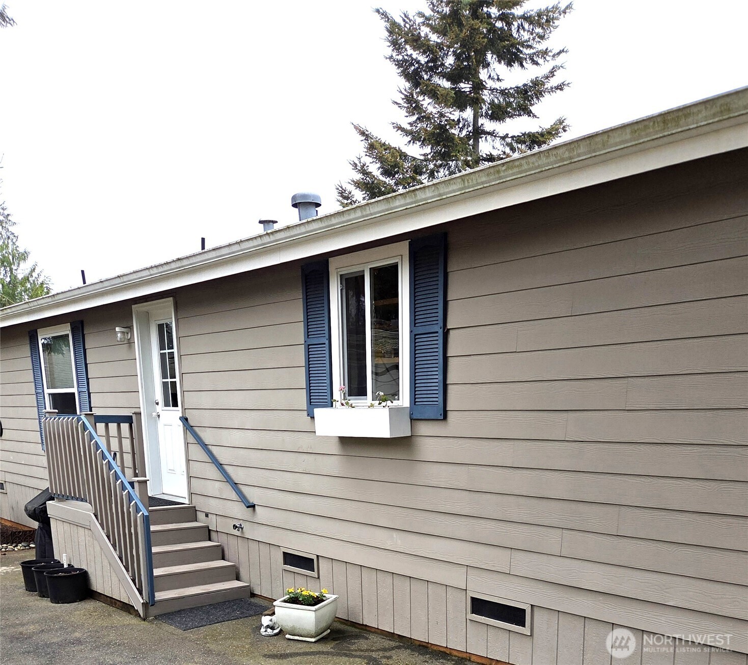4515 176th St Street SW #25, Lynnwood, WA 98037