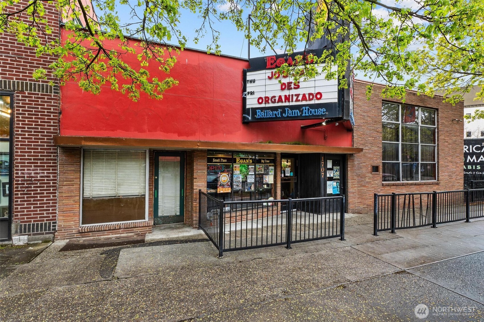 1707 NW Market Street , Seattle, WA 98107