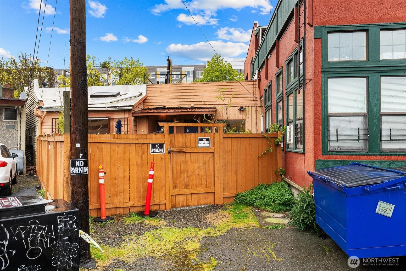 1707 NW Market Street , Seattle, WA 98107