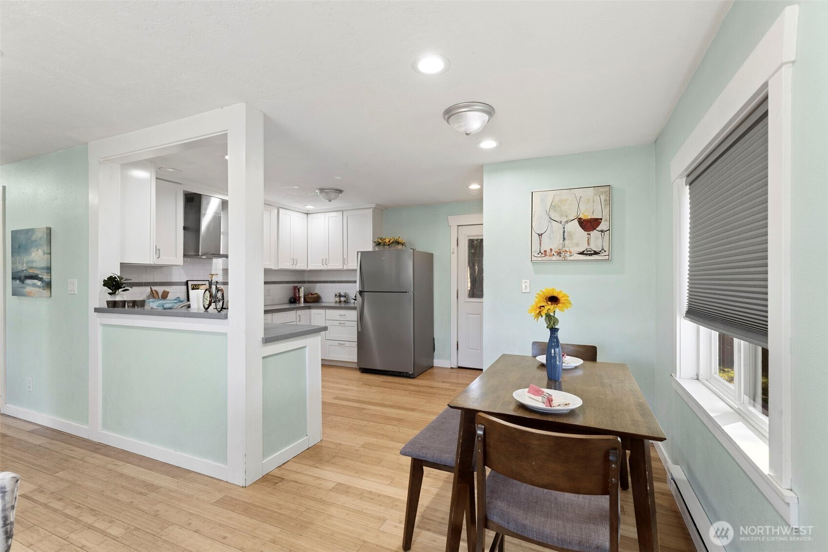 2712 Hefner Avenue , Bremerton, WA 98310