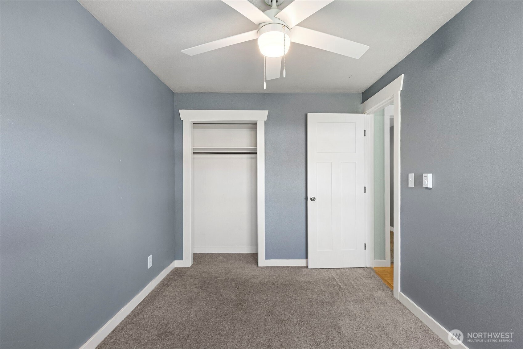 2712 Hefner Avenue , Bremerton, WA 98310
