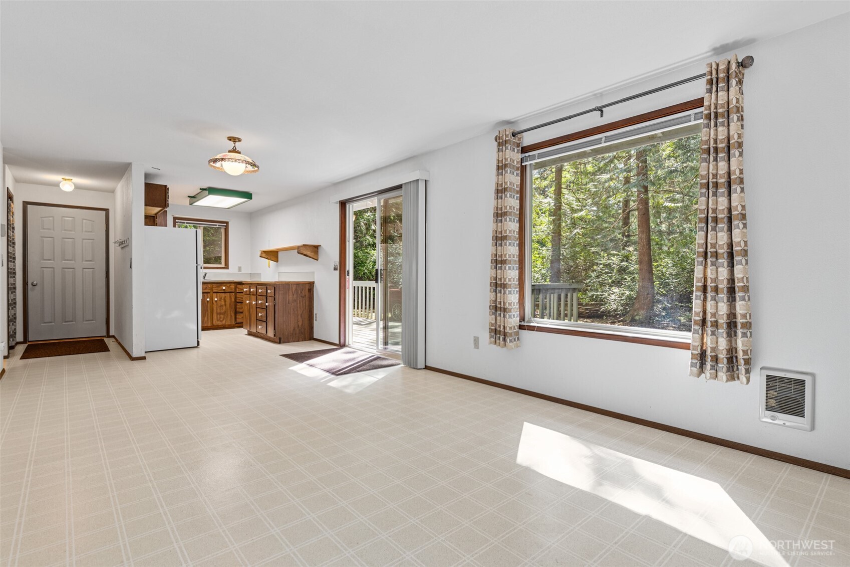 625 E Pointes Drive W, Shelton, WA 98584