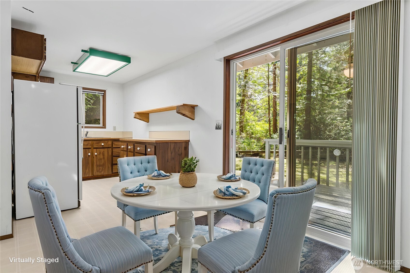 625 E Pointes Drive W, Shelton, WA 98584