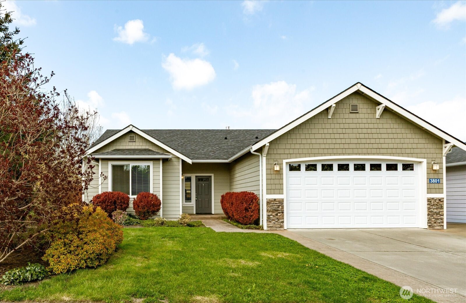 3801 Summersun Street , Mount Vernon, WA 98273