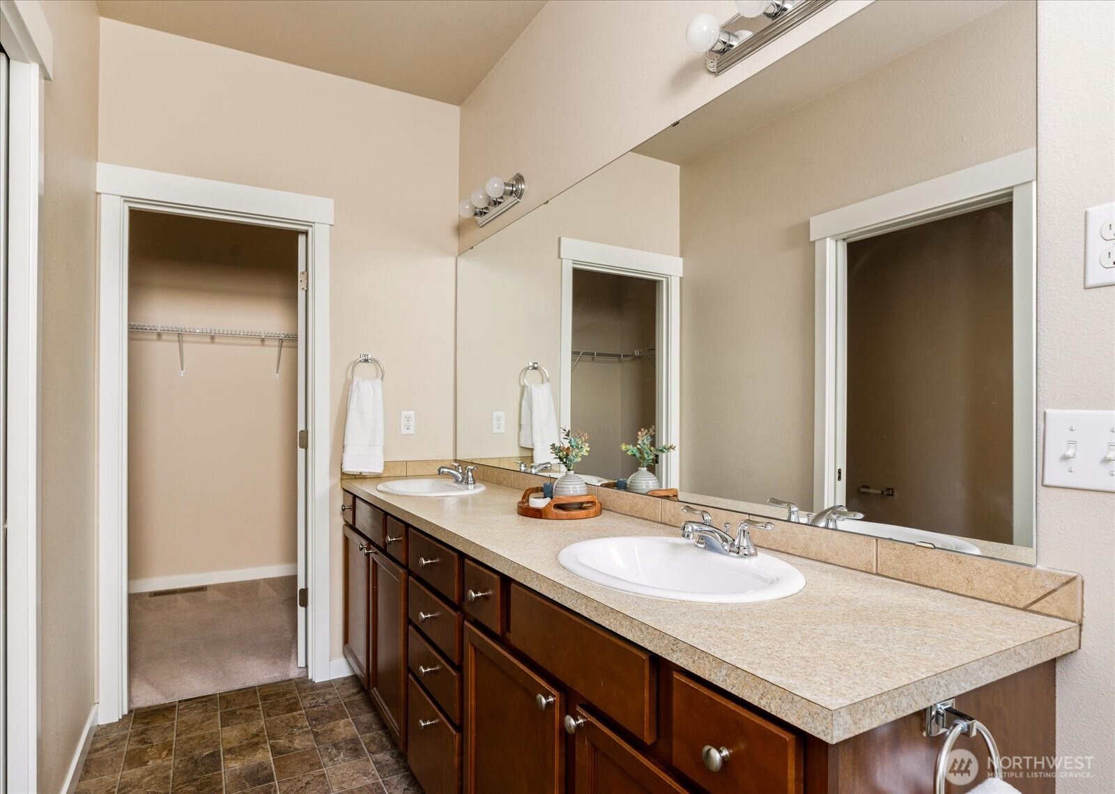 3801 Summersun Street , Mount Vernon, WA 98273
