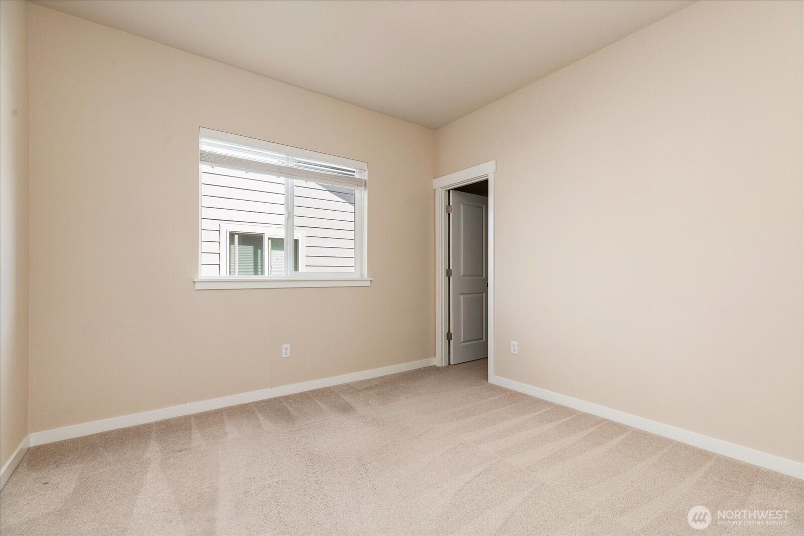3801 Summersun Street , Mount Vernon, WA 98273