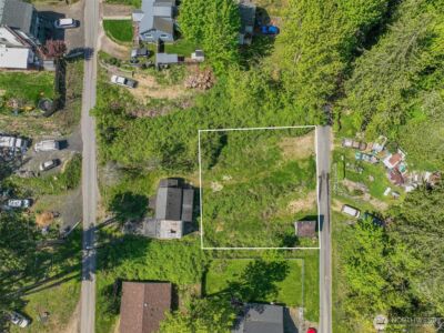 2329 NE Fruitland Drive , Bremerton, WA 98310