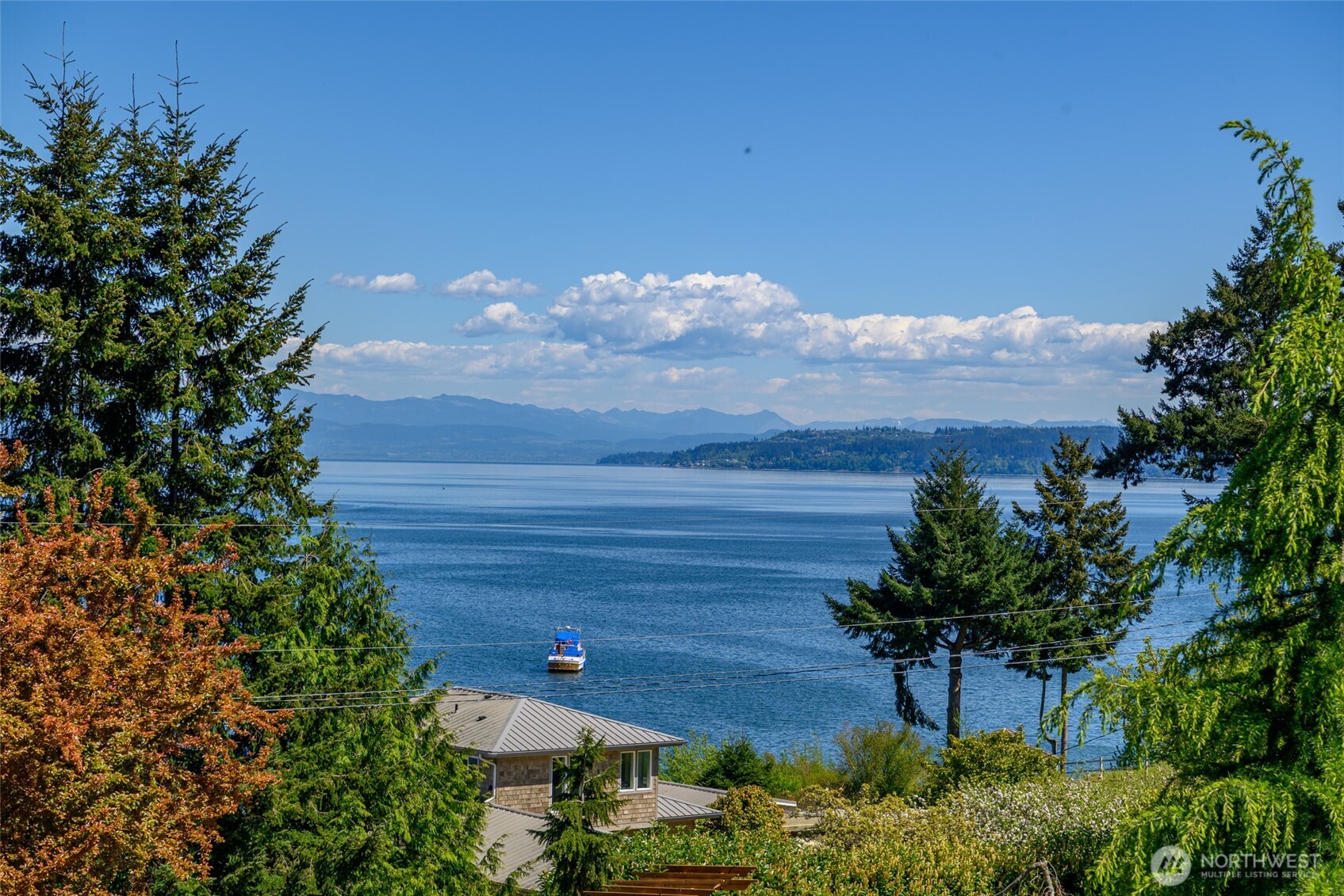 315 Marine Drive , Coupeville, WA 98239