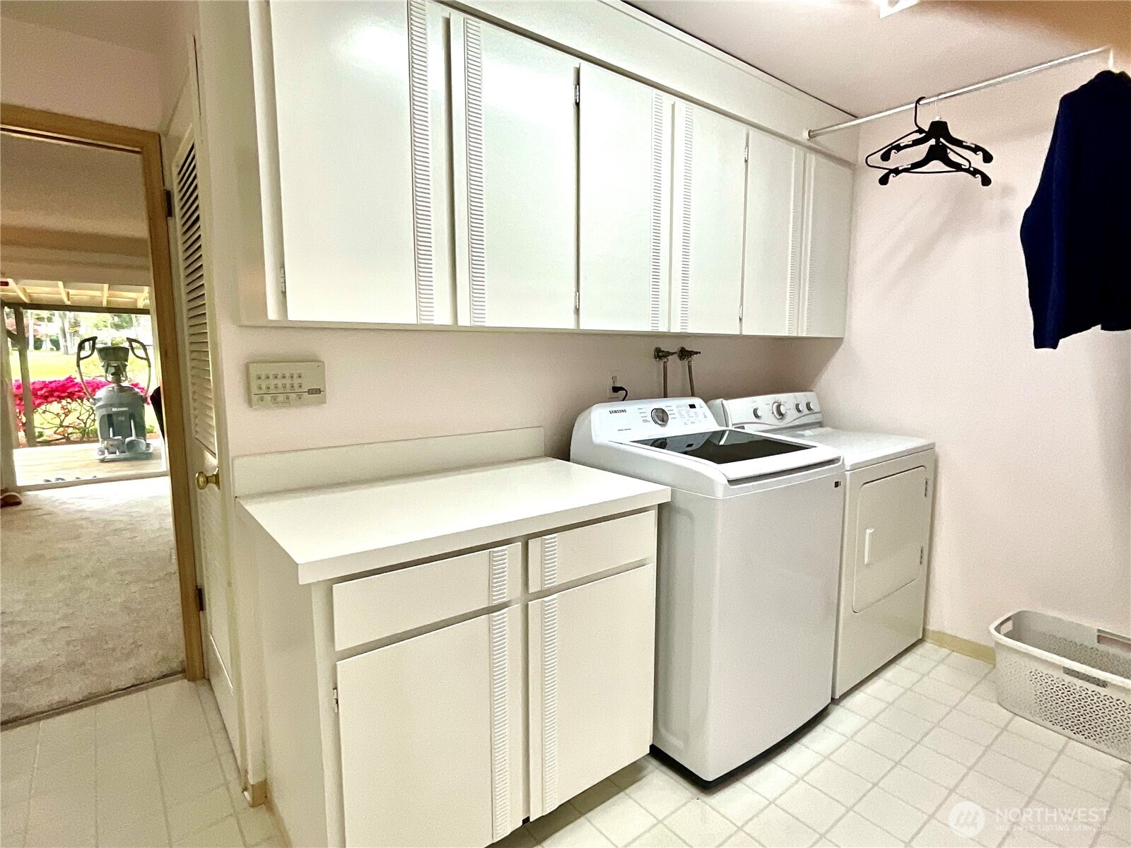 7711 Sapphire Drive SW, Lakewood, WA 98498