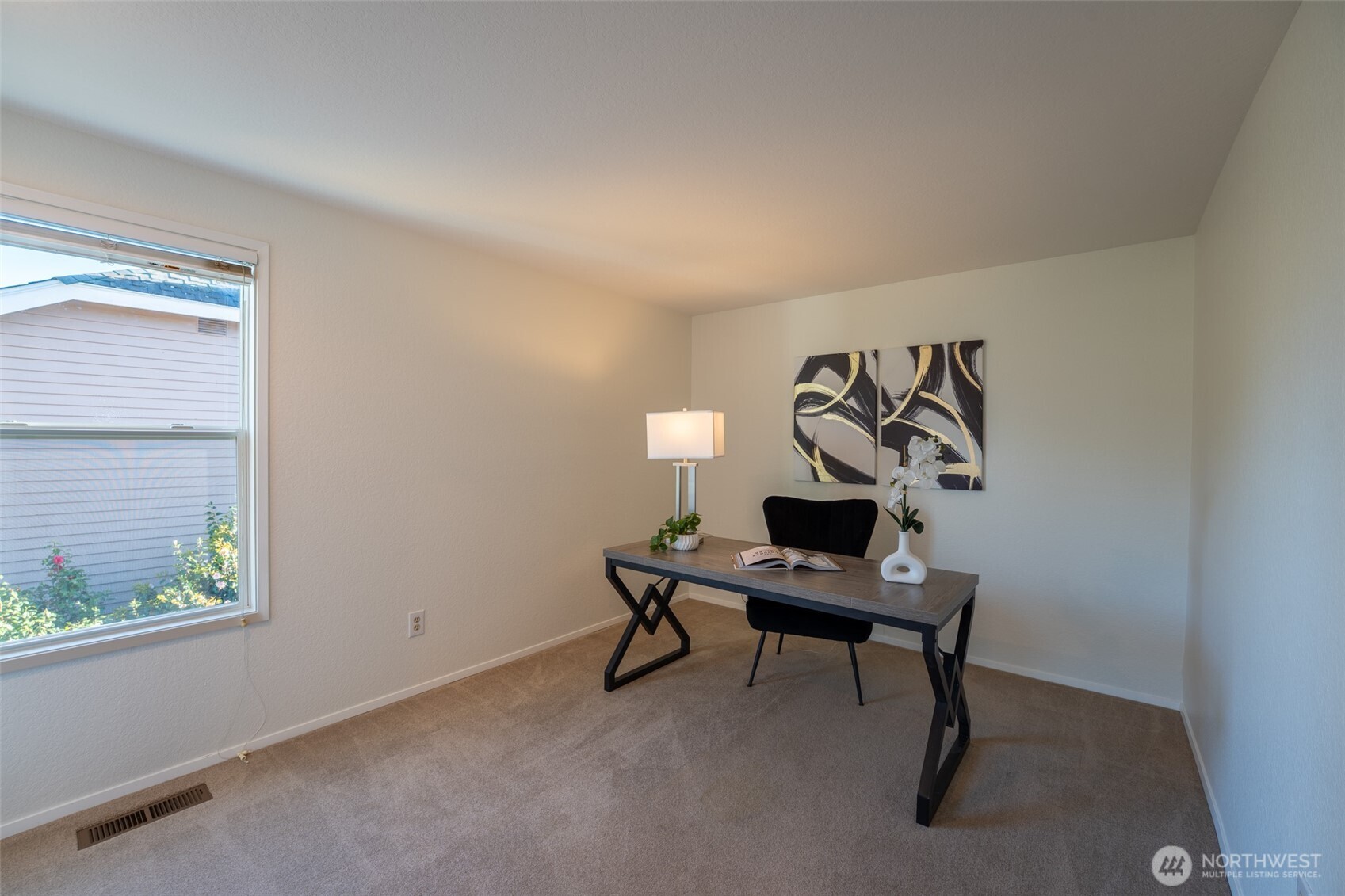 14114 129th Avenue NE, Kirkland, WA 98034