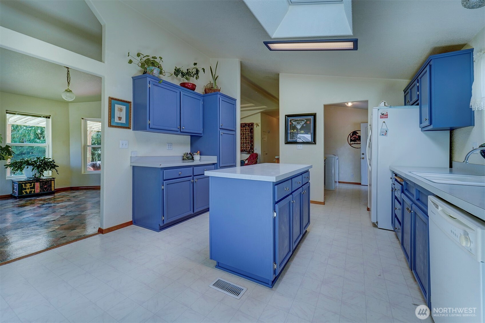 8163 NE Eaglepoint Lane , Kingston, WA 98346
