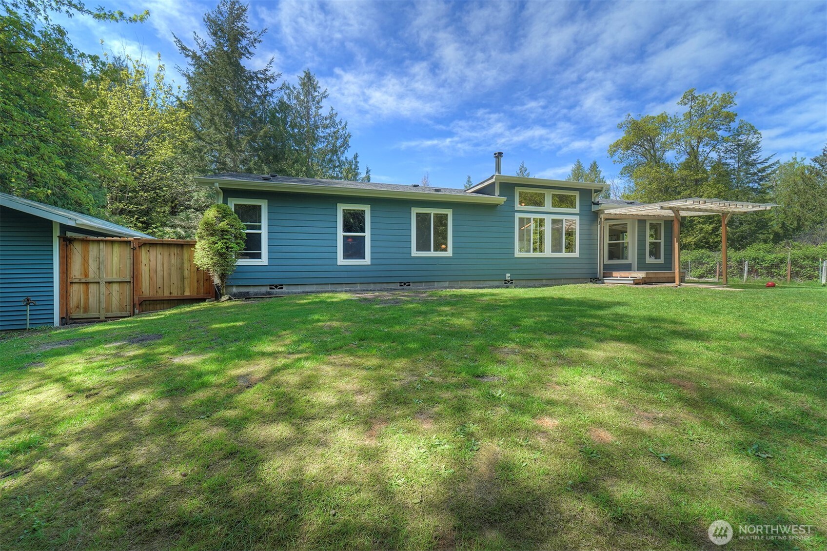 8163 NE Eaglepoint Lane , Kingston, WA 98346