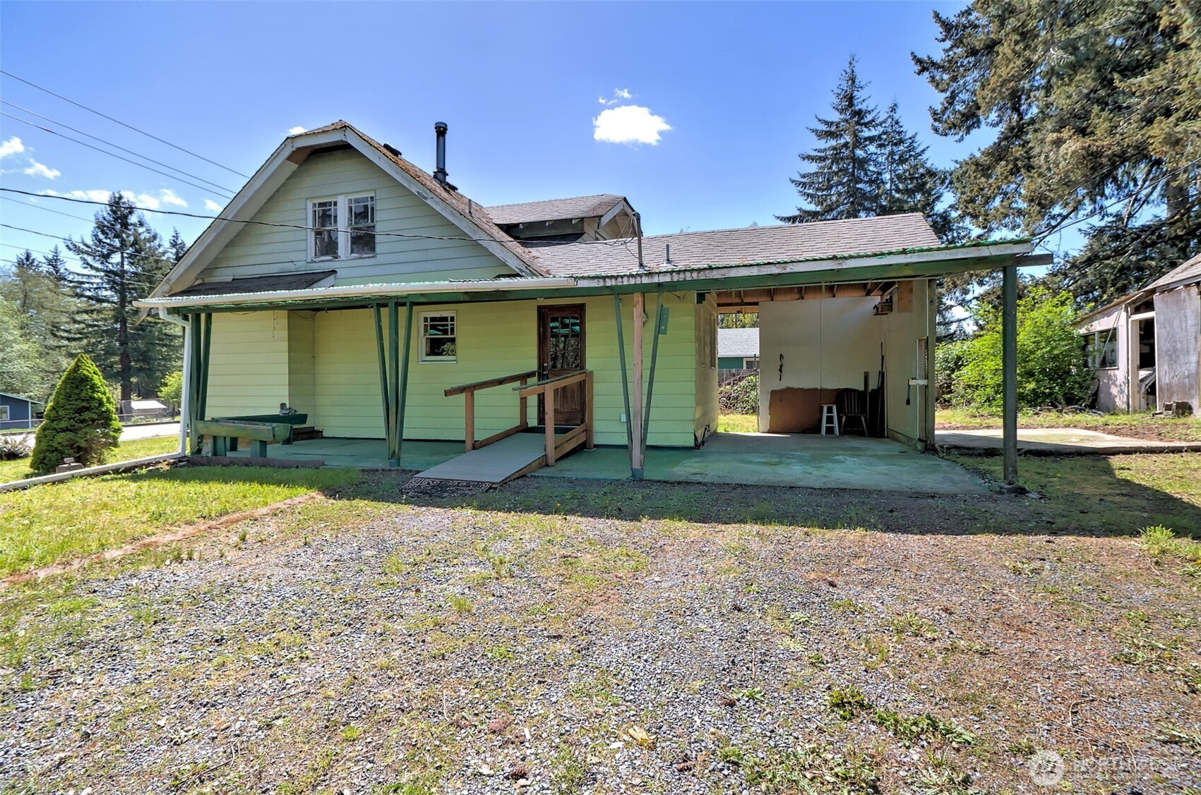 2005 Lake Boulevard , Shelton, WA 98584