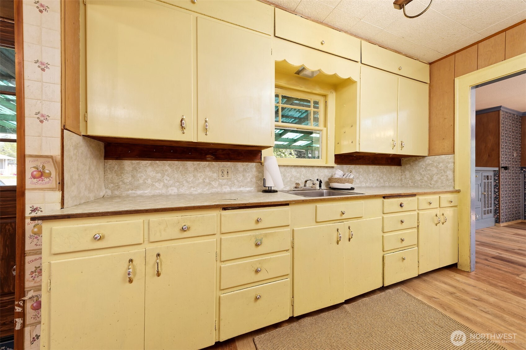 2005 Lake Boulevard , Shelton, WA 98584