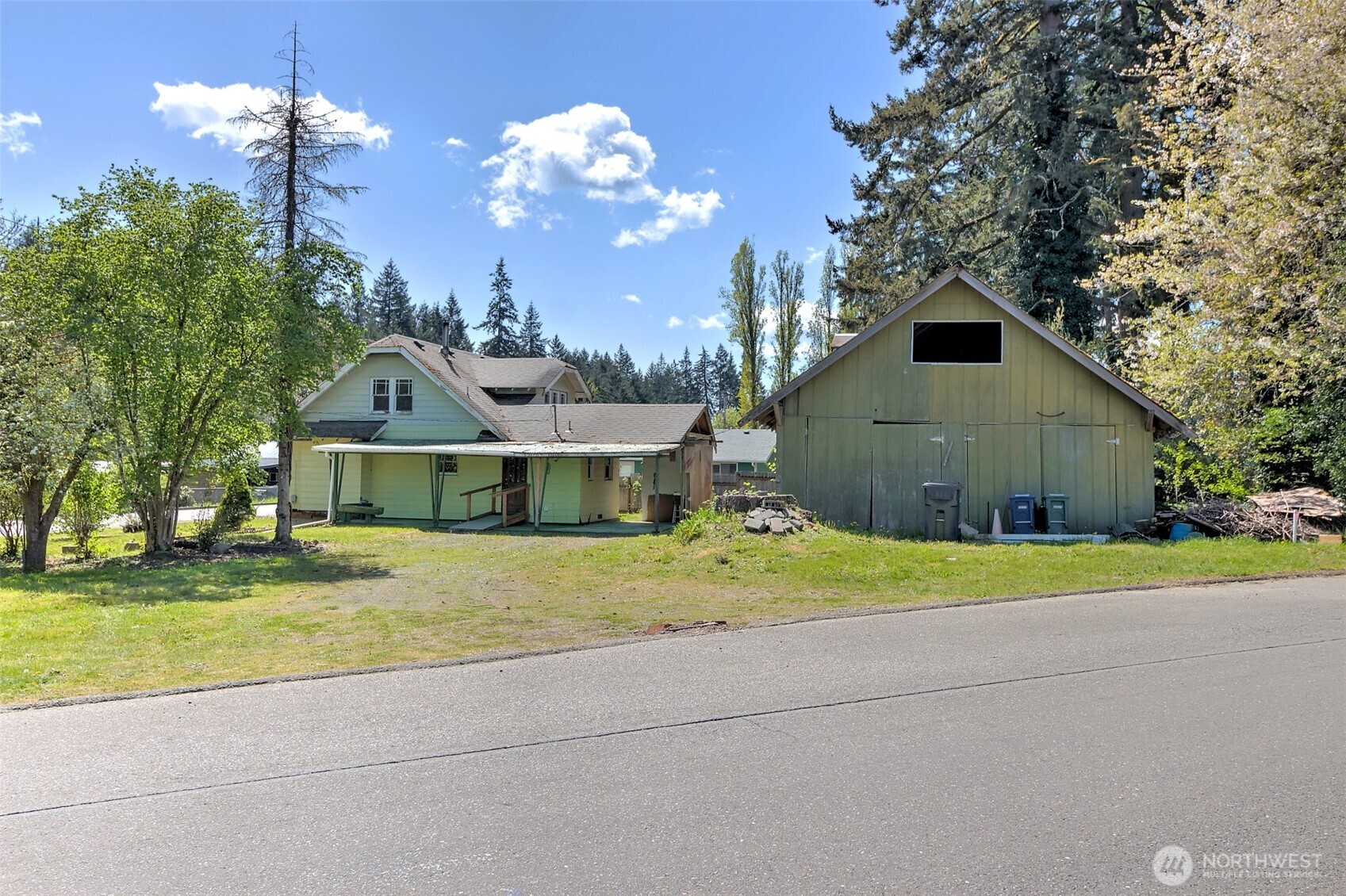 2005 Lake Boulevard , Shelton, WA 98584