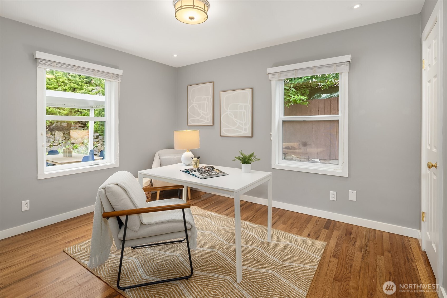 8205 18th Avenue NE, Seattle, WA 98115