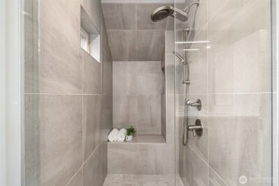 8205 18th Avenue NE, Seattle, WA 98115 - Photo 20
