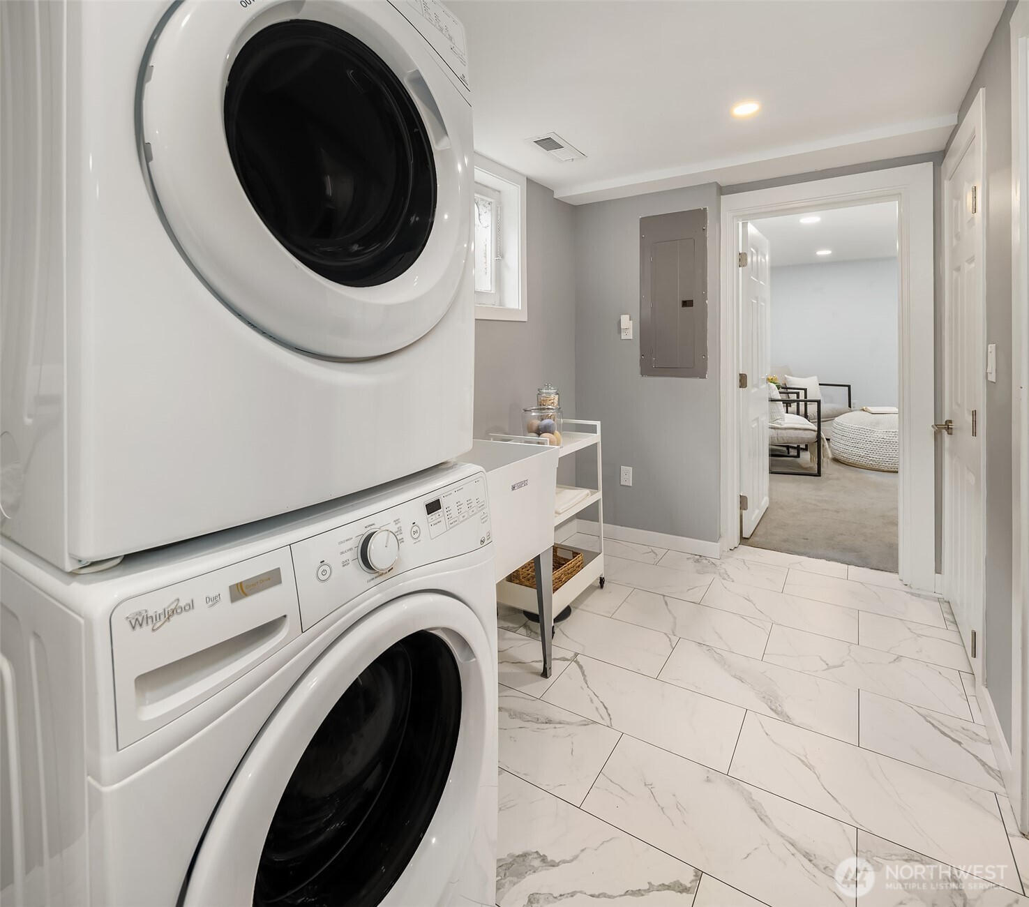 8205 18th Avenue NE, Seattle, WA 98115
