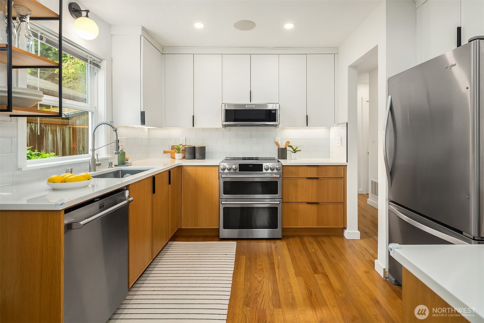 8205 18th Avenue NE, Seattle, WA 98115