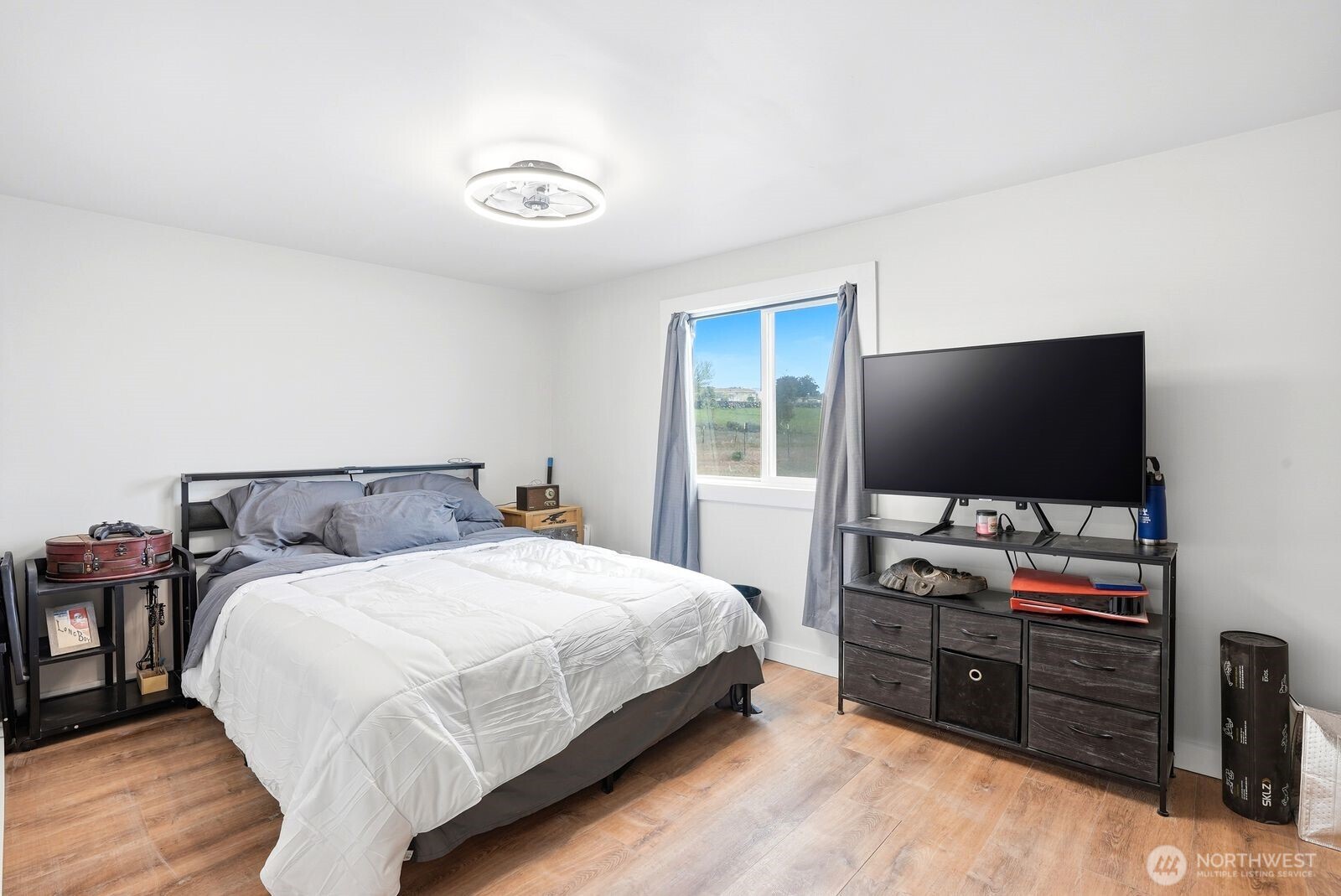 671 Hull Road , Selah, WA 98942