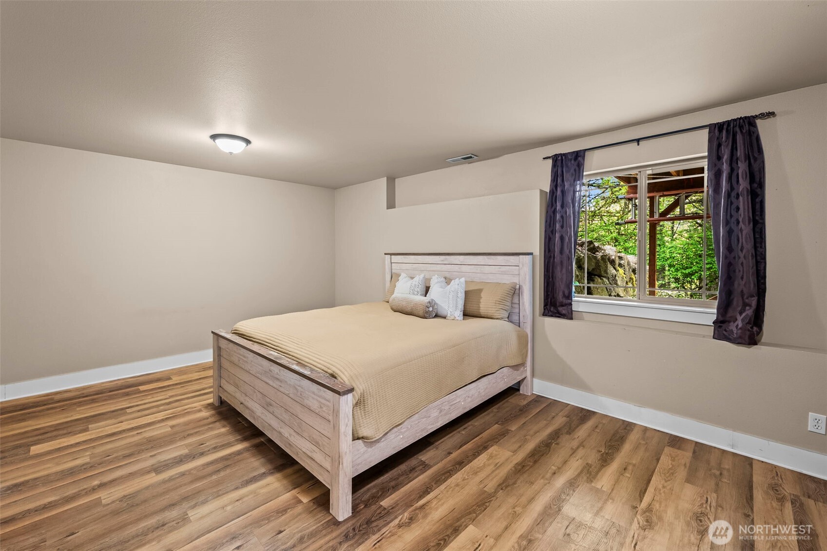 15445 Levin Road NW, Poulsbo, WA 98370