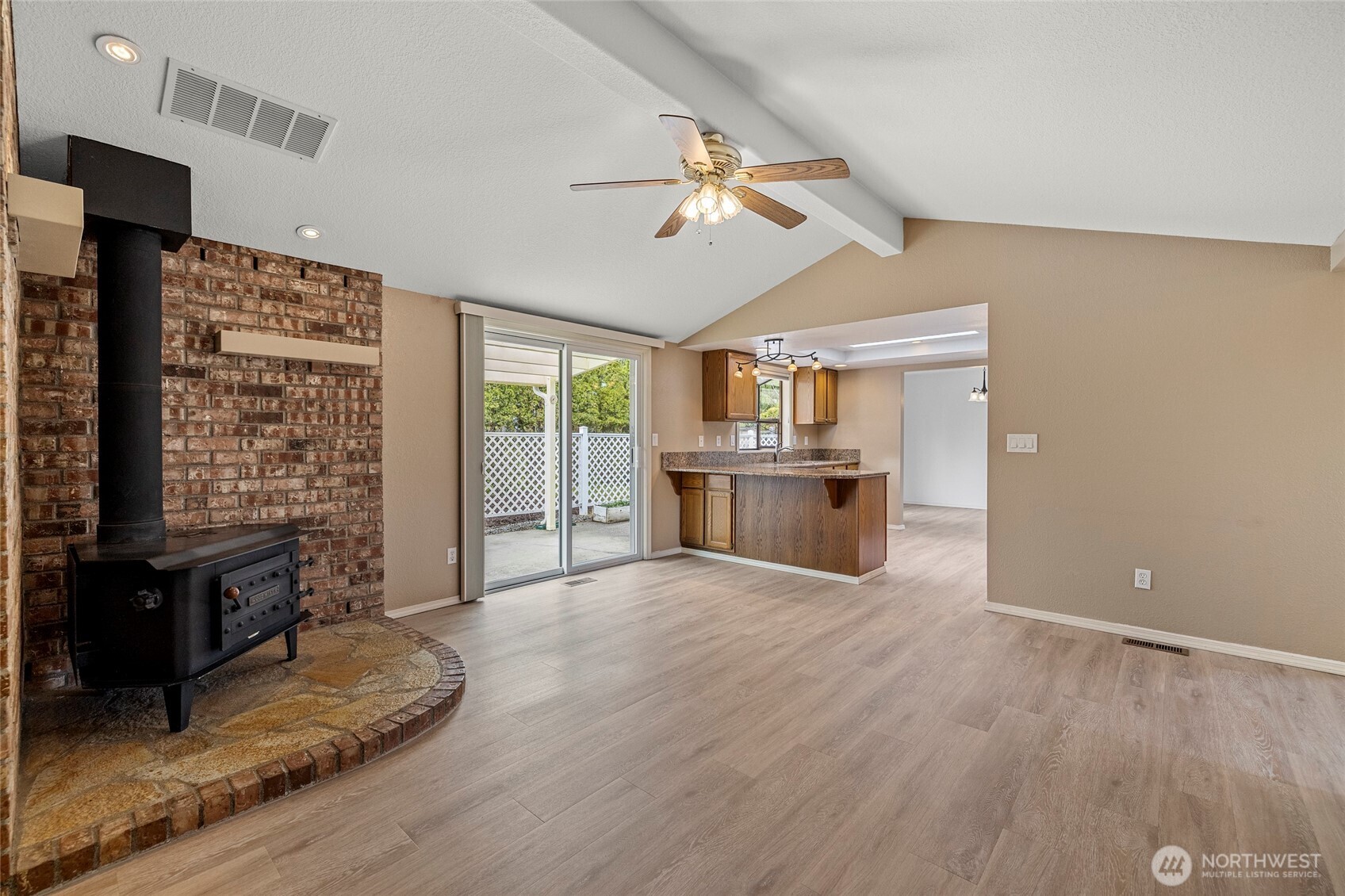 90 Chinook Place , La Conner, WA 98257