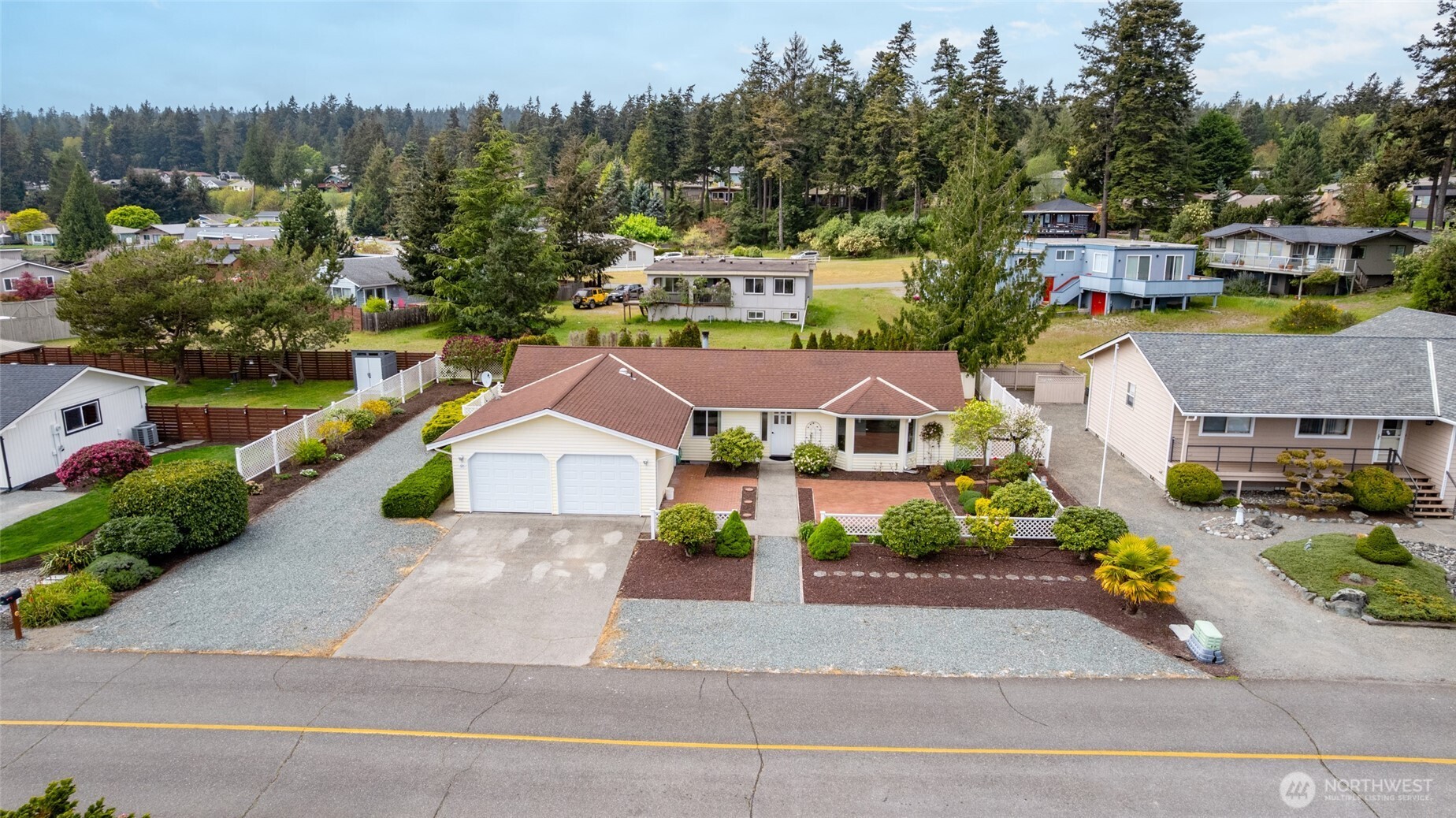 90 Chinook Place , La Conner, WA 98257