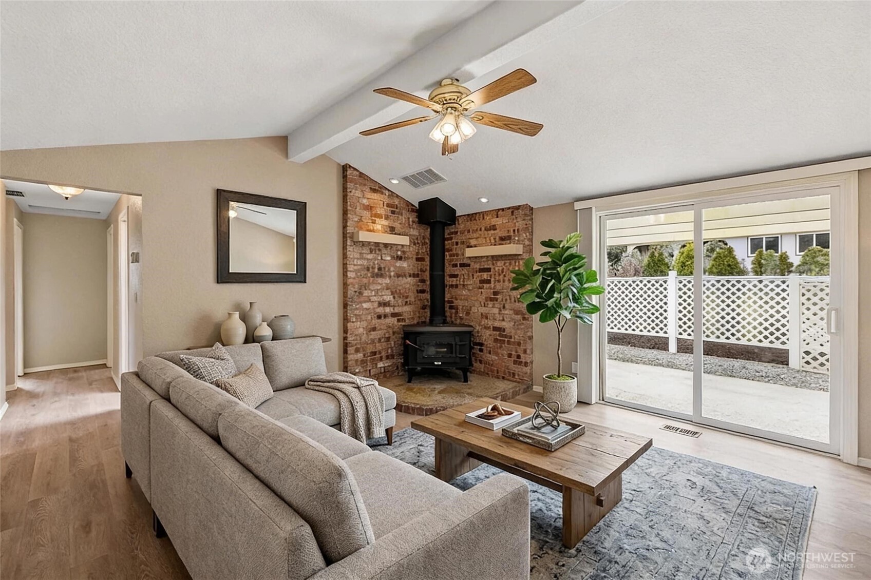 90 Chinook Place , La Conner, WA 98257