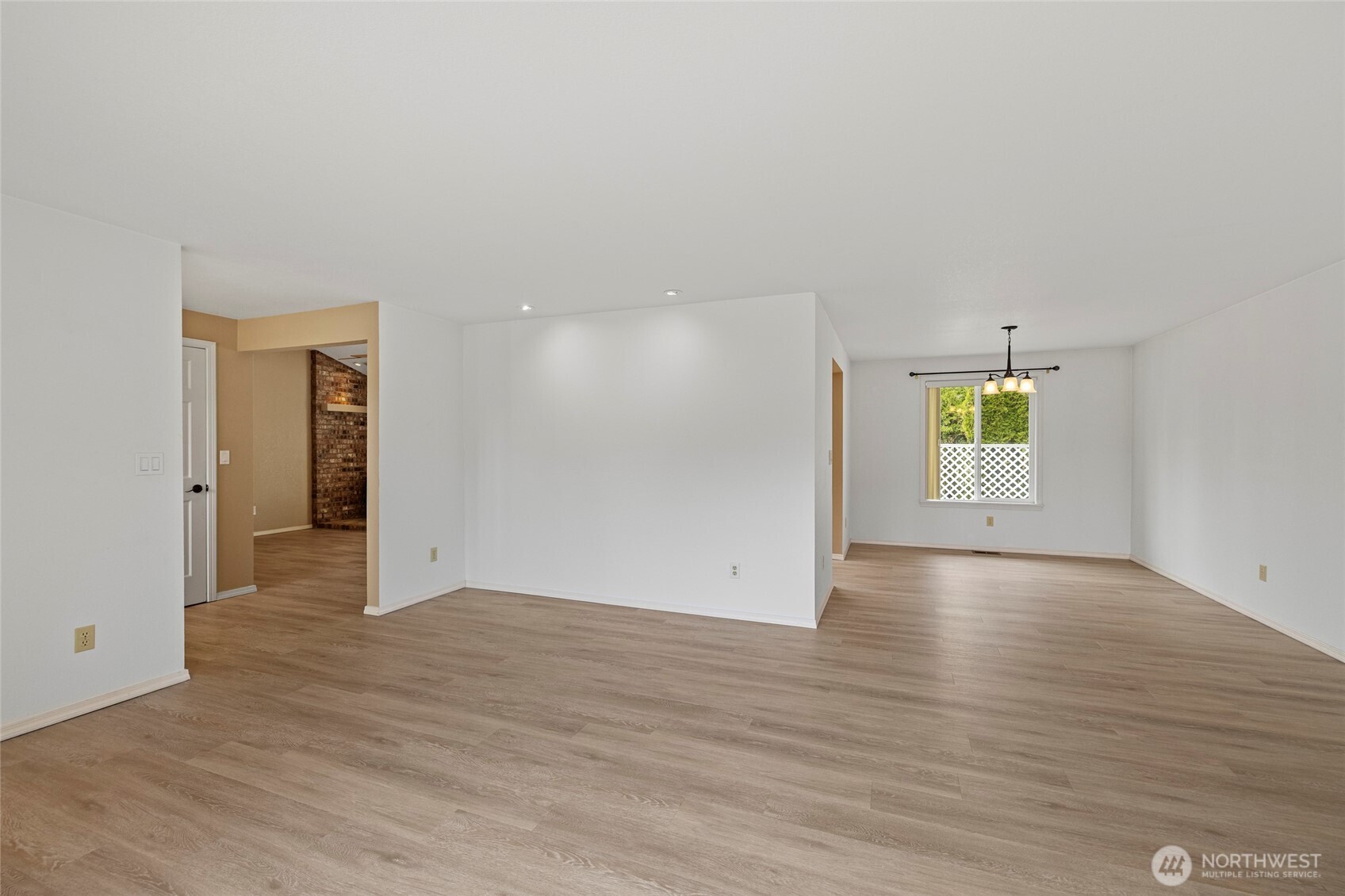 90 Chinook Place , La Conner, WA 98257