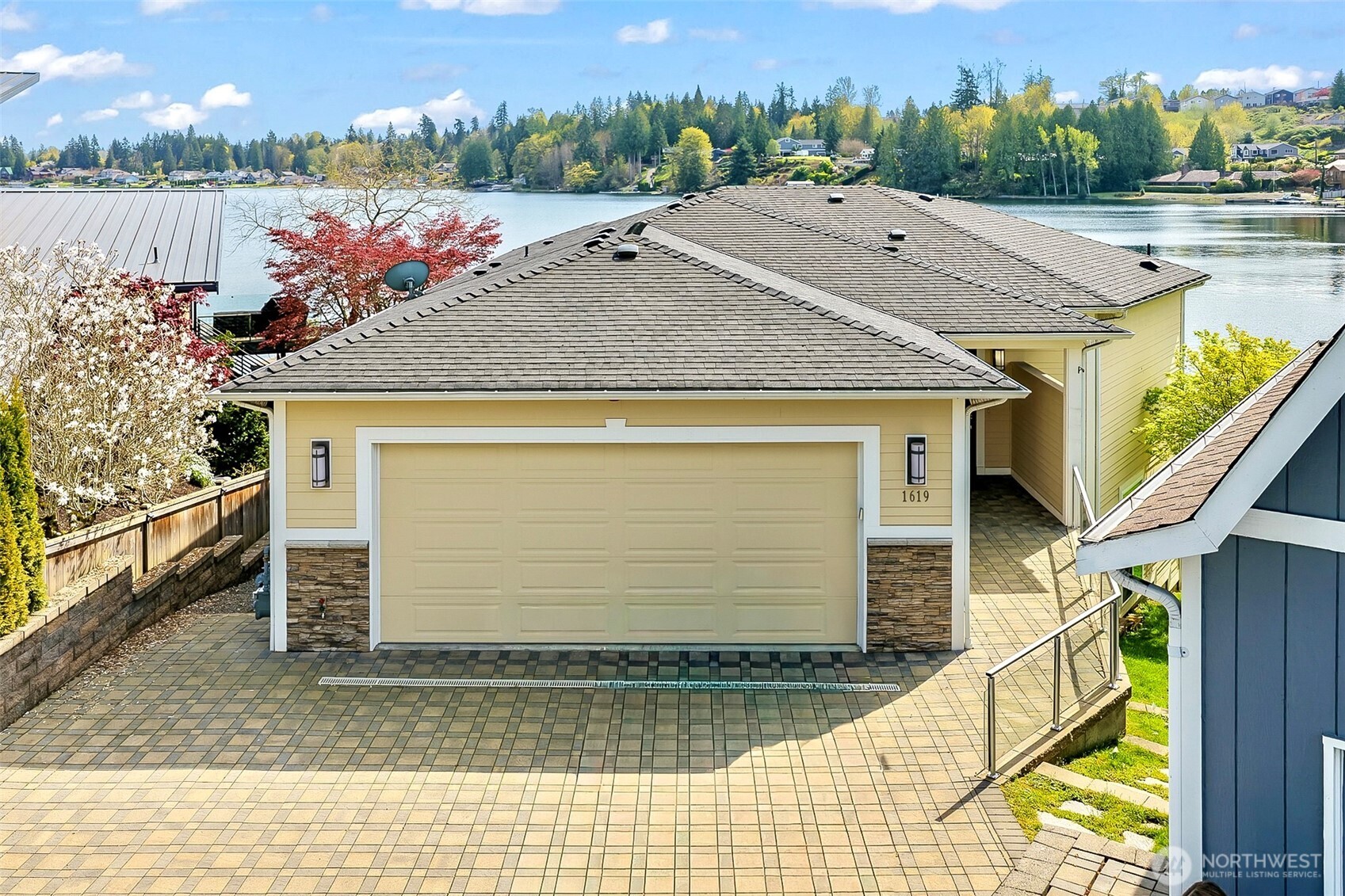 1619 Vernon Road #Upper, Lake Stevens, WA 98258