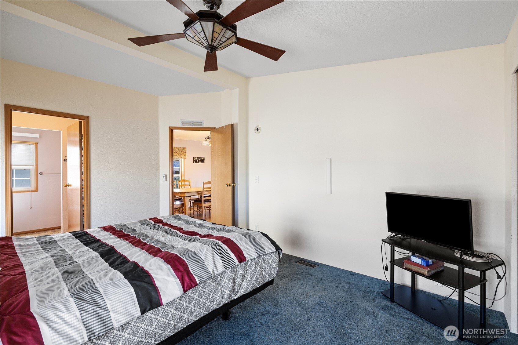 403 Apple Place SW, Mattawa, WA 99349