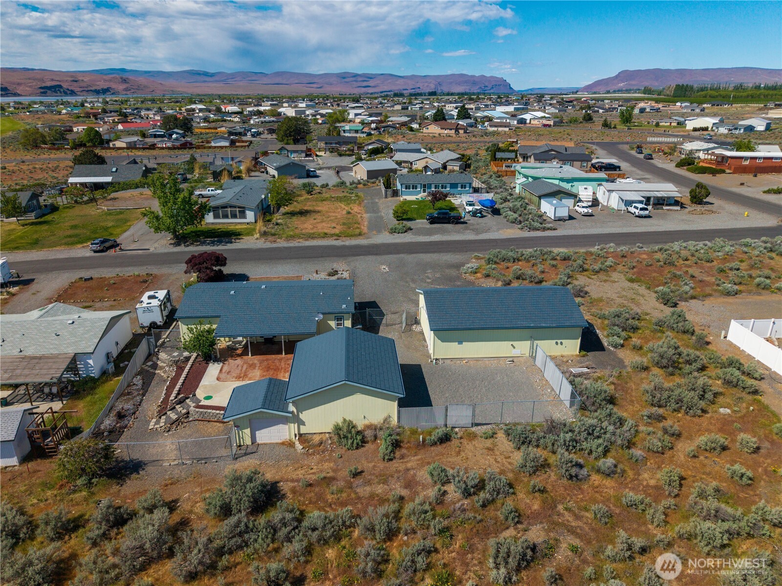 403 Apple Place SW, Mattawa, WA 99349