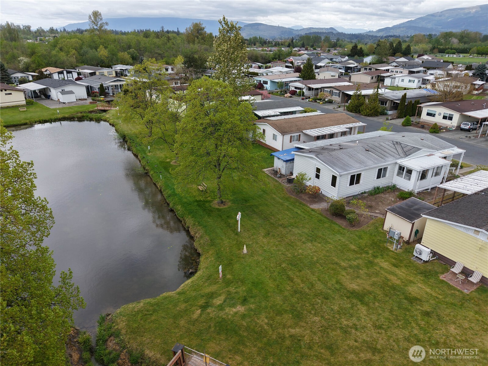 2725 E Fir Street #112, Mount Vernon, WA 98273