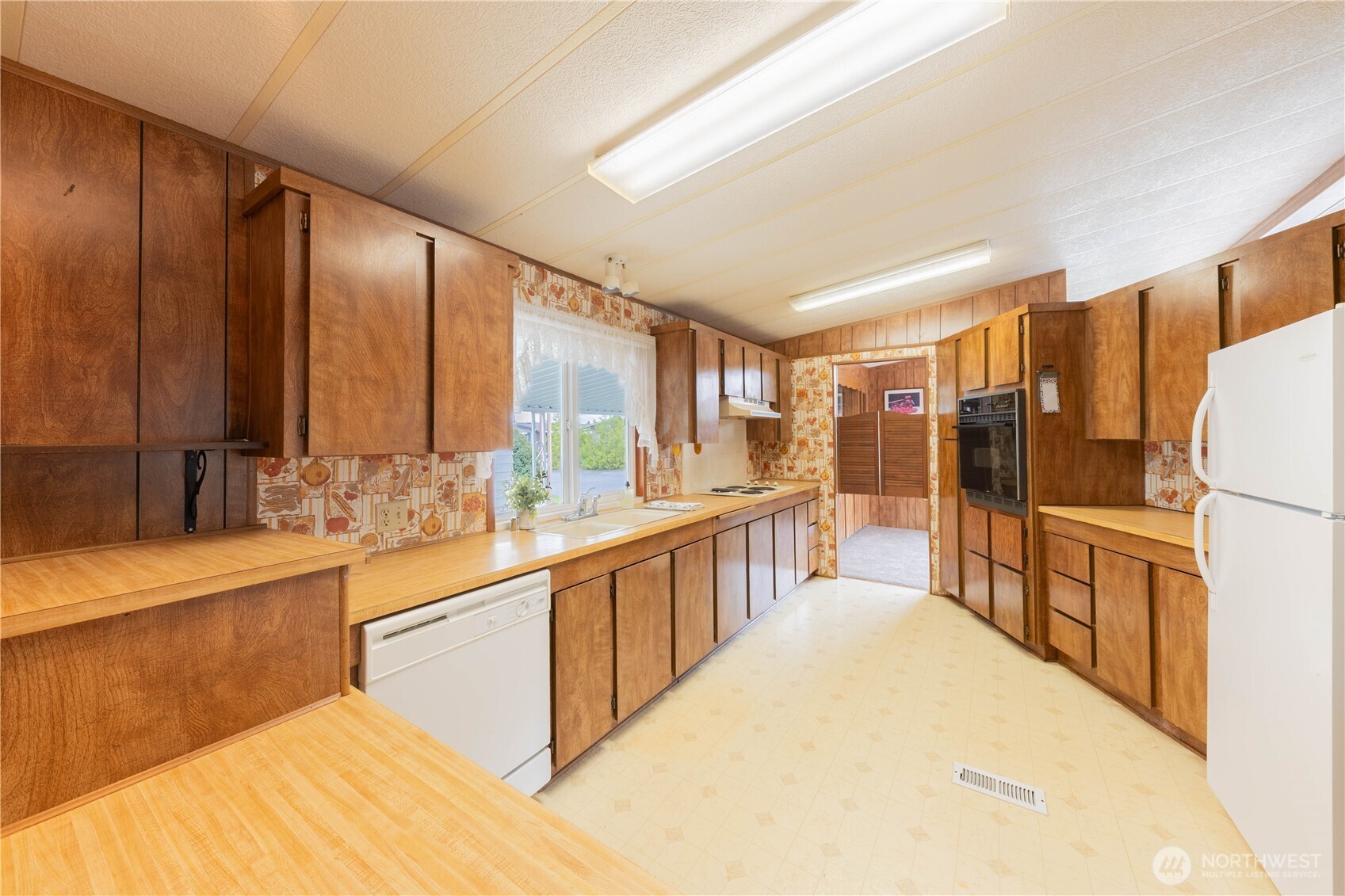 2725 E Fir Street #112, Mount Vernon, WA 98273