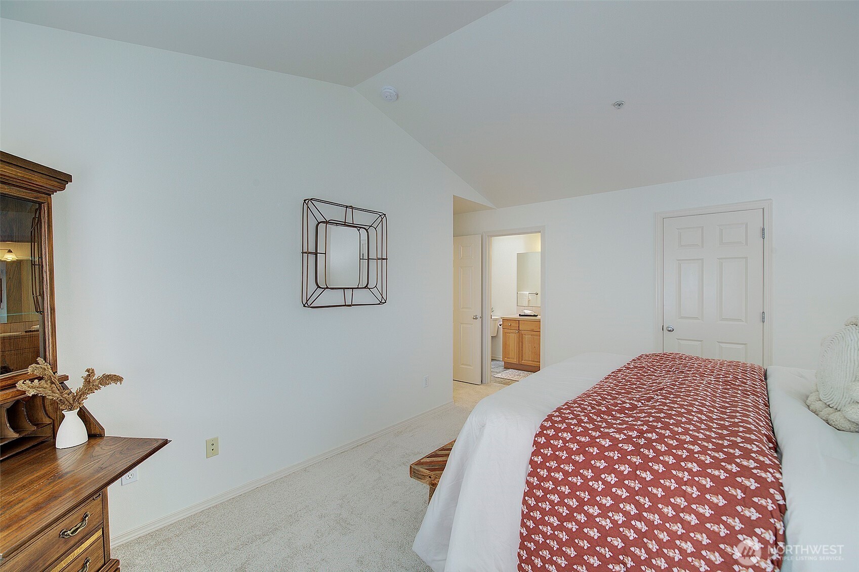 910 Medical Center Drive #D202, Arlington, WA 98223