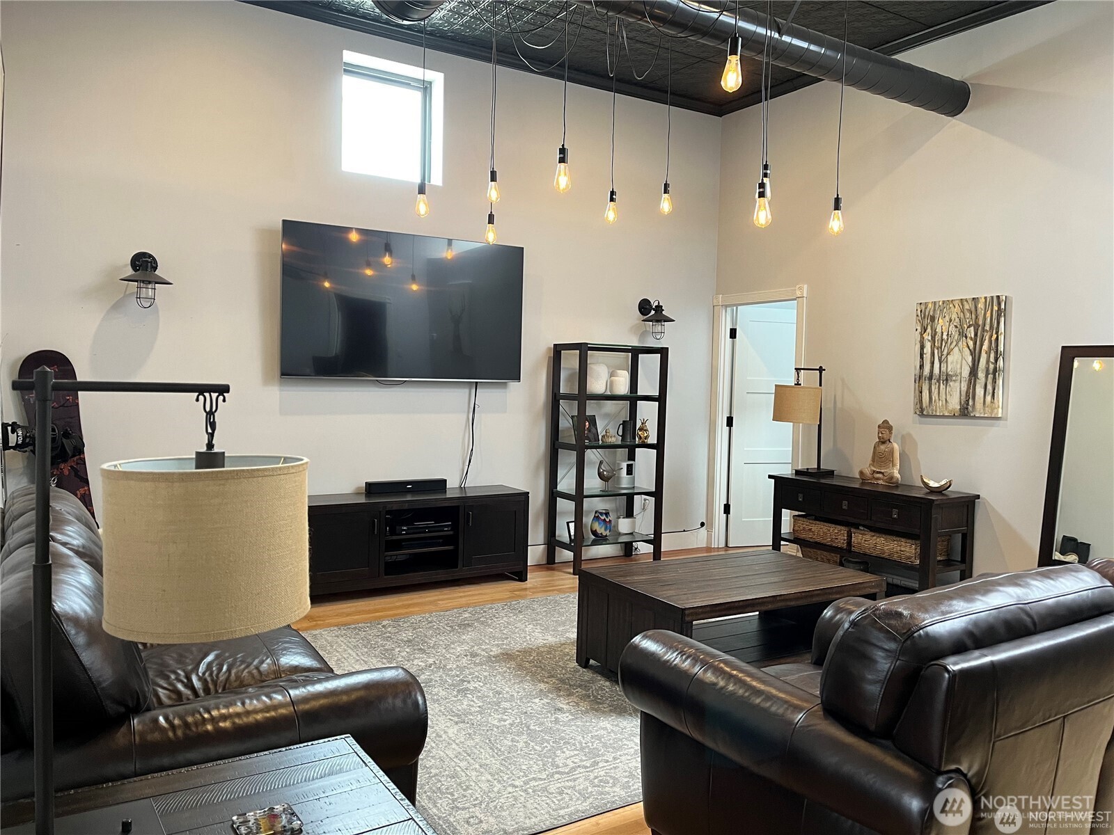 212 E 1st Street , Cle Elum, WA 98922
