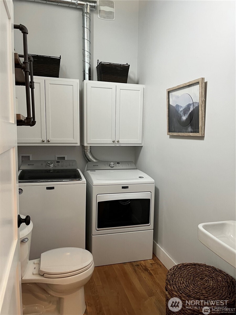 212 E 1st Street , Cle Elum, WA 98922