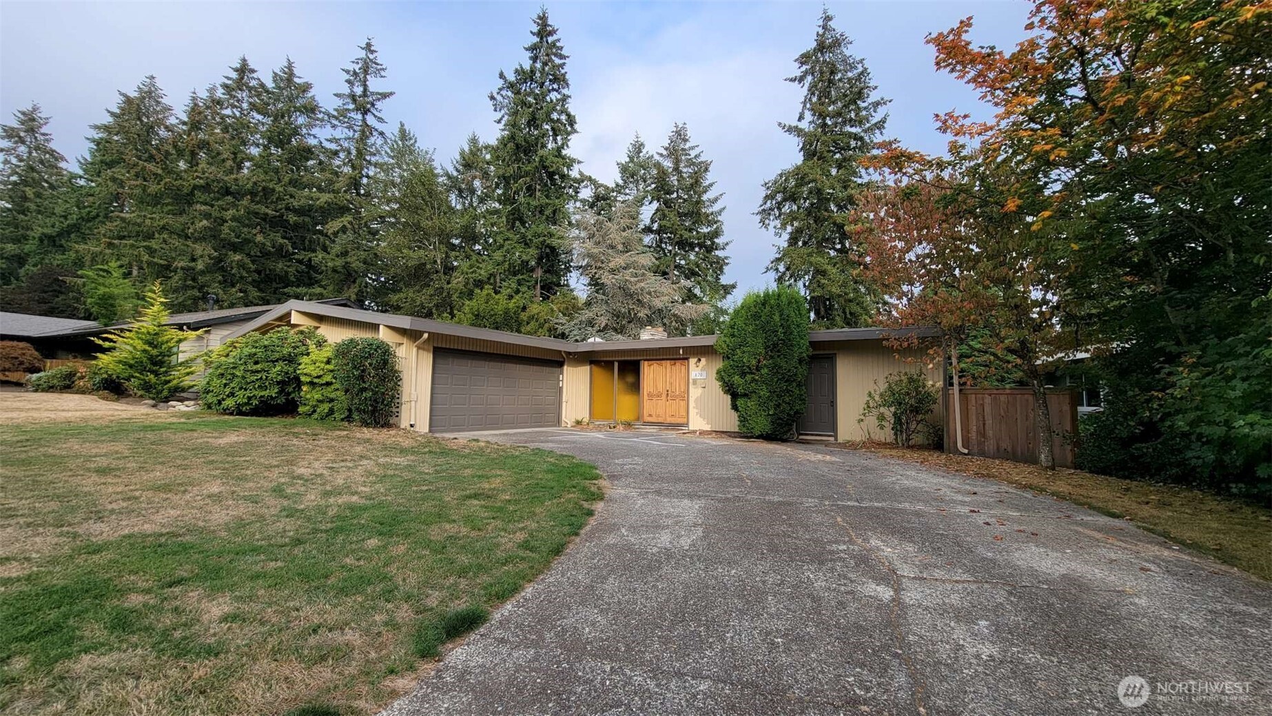820 172nd Avenue NE, Bellevue, WA 98008