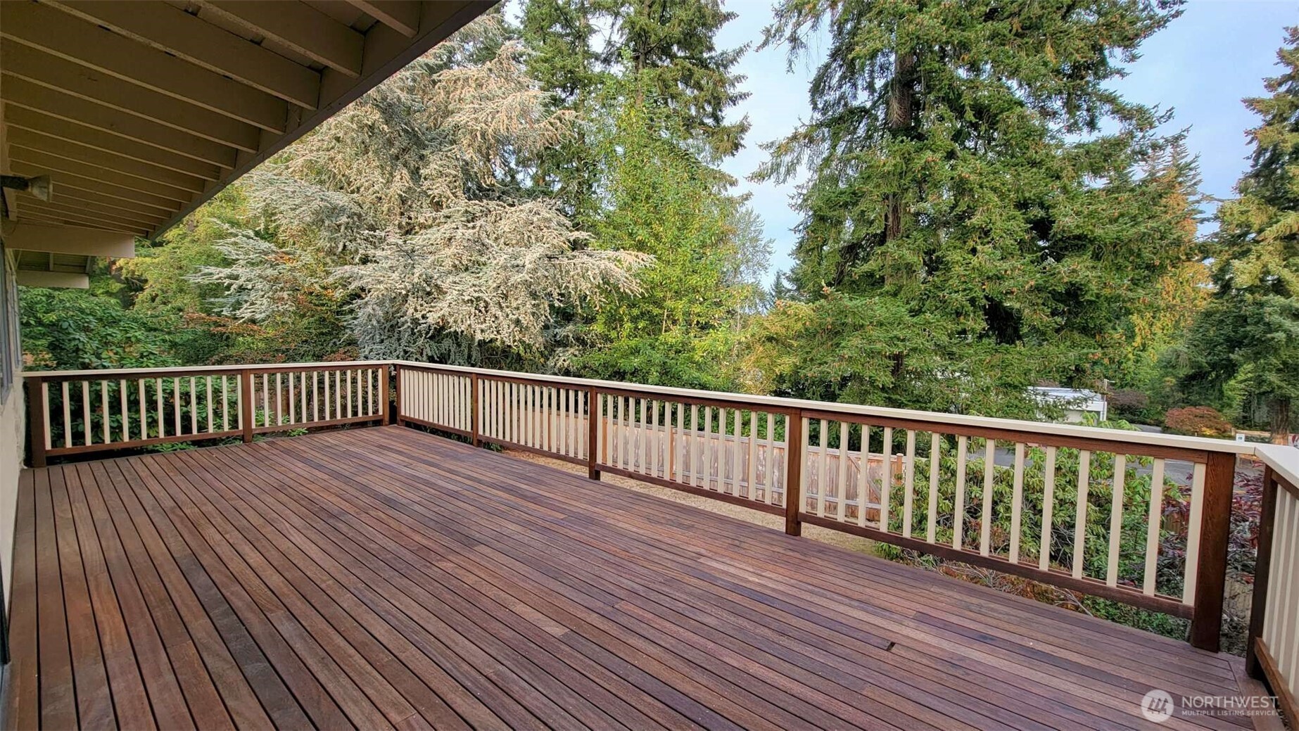 820 172nd Avenue NE, Bellevue, WA 98008